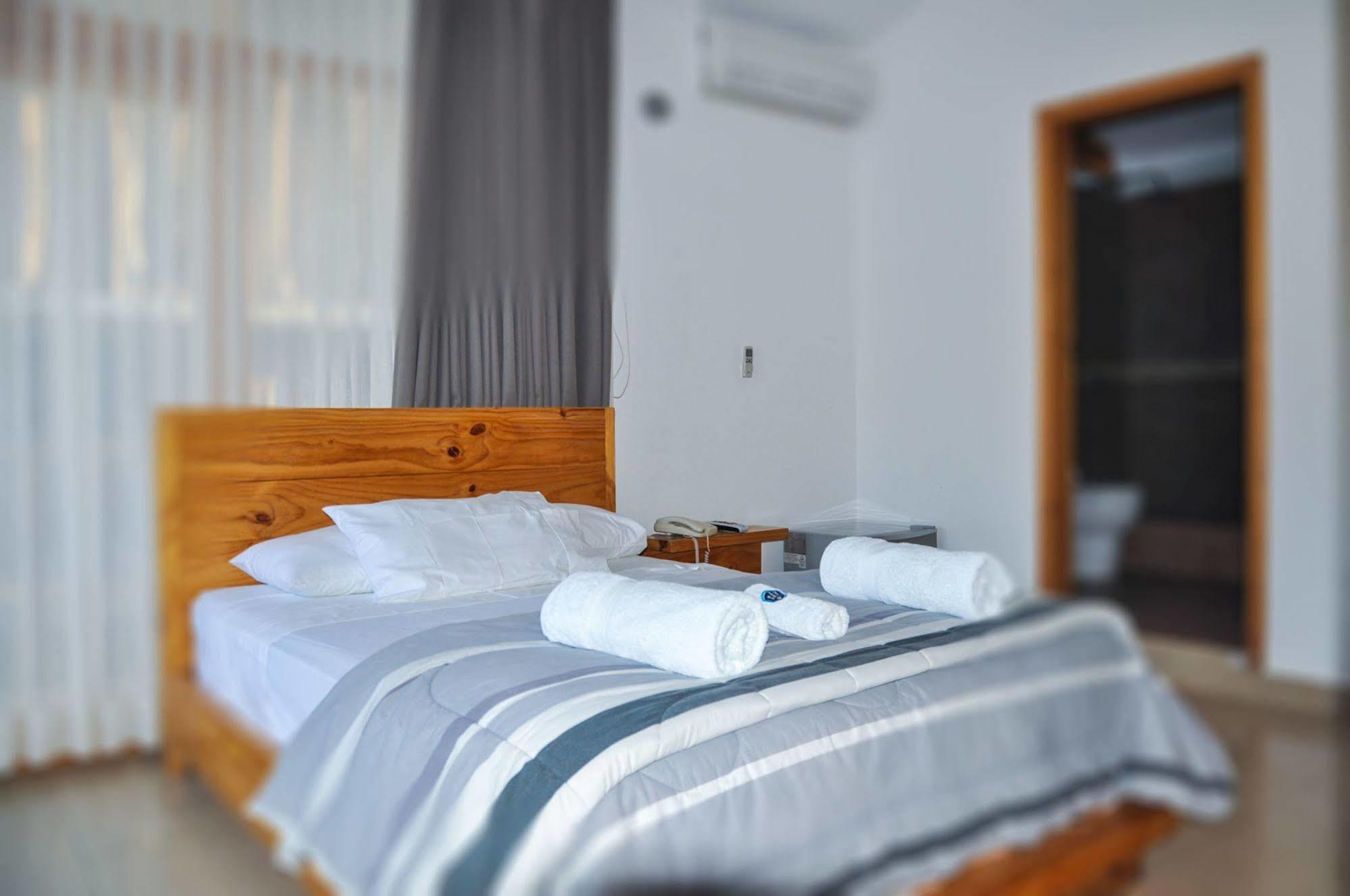 Hotel Boutique La Angostura Ica Esterno foto
